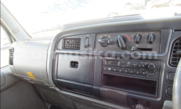 Acheter Occasion Utilitaire Mitsubishi Canter Blanc à Beitbridge, Matabeleland South Acheter Occasion Utilitaire Mitsubishi Canter Blanc à Beitbridge, Matabeleland South