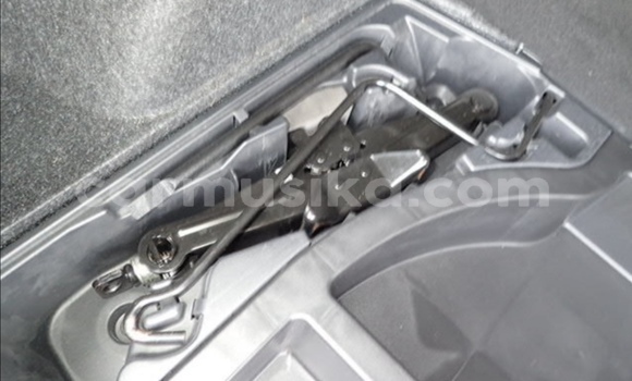 Acheter Occasion Voiture Toyota Runx Gris à Beitbridge, Matabeleland South Acheter Occasion Voiture Toyota Runx Gris à Beitbridge, Matabeleland South