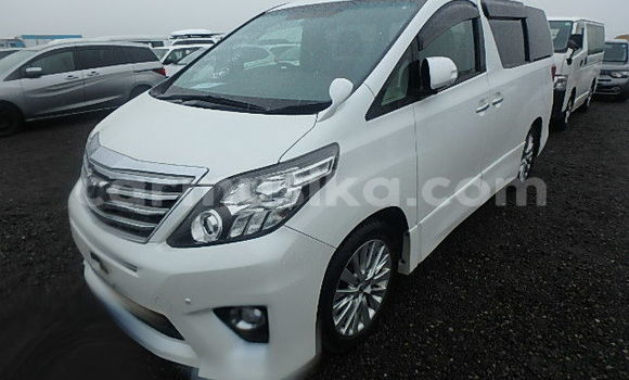 Acheter Occasion Voiture Toyota Alphard Autre à Beitbridge, Matabeleland South Acheter Occasion Voiture Toyota Alphard Autre à Beitbridge, Matabeleland South