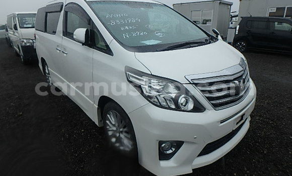 Acheter Occasion Voiture Toyota Alphard Autre à Beitbridge, Matabeleland South Acheter Occasion Voiture Toyota Alphard Autre à Beitbridge, Matabeleland South