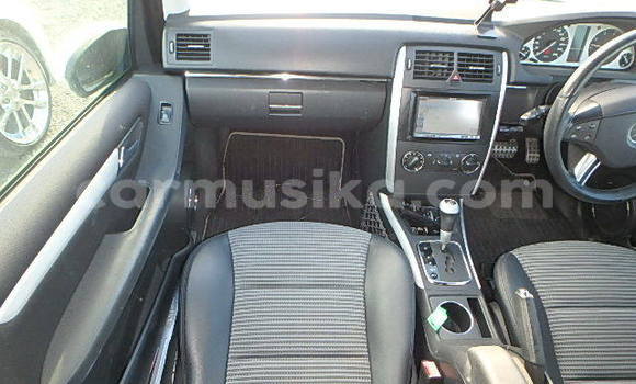 Acheter Occasion Voiture Mercedes‒Benz B-klasse Blanc à Beitbridge, Matabeleland South Acheter Occasion Voiture Mercedes‒Benz B-klasse Blanc à Beitbridge, Matabeleland South