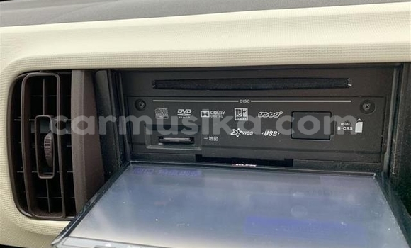 Acheter Occasion Voiture Toyota Spacio Gris à Beitbridge, Matabeleland South Acheter Occasion Voiture Toyota Spacio Gris à Beitbridge, Matabeleland South