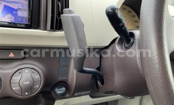 Acheter Occasion Voiture Toyota Spacio Gris à Beitbridge, Matabeleland South Acheter Occasion Voiture Toyota Spacio Gris à Beitbridge, Matabeleland South