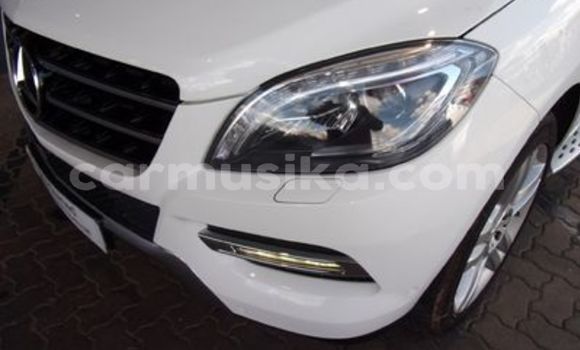 Acheter Occasion Voiture Mercedes‒Benz ML–Class Autre à Beitbridge, Matabeleland South Acheter Occasion Voiture Mercedes‒Benz ML–Class Autre à Beitbridge, Matabeleland South