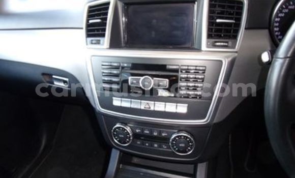 Acheter Occasion Voiture Mercedes‒Benz ML–Class Autre à Beitbridge, Matabeleland South Acheter Occasion Voiture Mercedes‒Benz ML–Class Autre à Beitbridge, Matabeleland South