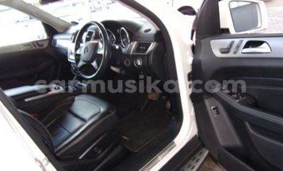 Acheter Occasion Voiture Mercedes‒Benz ML–Class Autre à Beitbridge, Matabeleland South Acheter Occasion Voiture Mercedes‒Benz ML–Class Autre à Beitbridge, Matabeleland South