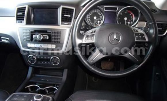 Acheter Occasion Voiture Mercedes‒Benz ML–Class Autre à Beitbridge, Matabeleland South Acheter Occasion Voiture Mercedes‒Benz ML–Class Autre à Beitbridge, Matabeleland South