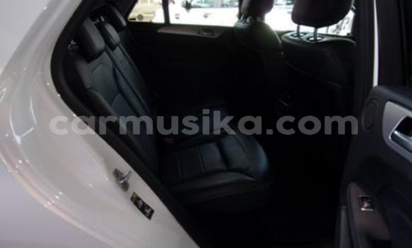 Acheter Occasion Voiture Mercedes‒Benz ML–Class Autre à Beitbridge, Matabeleland South Acheter Occasion Voiture Mercedes‒Benz ML–Class Autre à Beitbridge, Matabeleland South