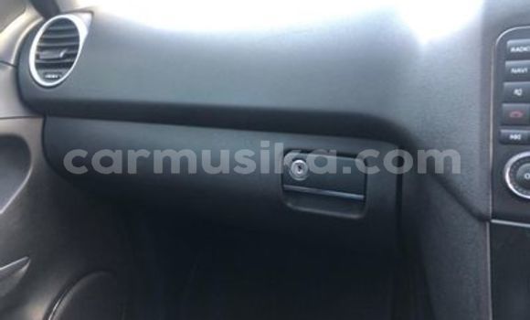 Nunua Ilio tumika Mercedes‒Benz ML–Class Fedha Gari ndani ya Beitbridge nchini Matabeleland Kusini Nunua Ilio tumika Mercedes‒Benz ML–Class Fedha Gari ndani ya Beitbridge nchini Matabeleland Kusini