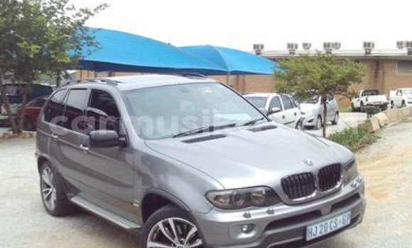 Tenga Tsaru BMW X5 Zvimwe Mota in Beitbridge in Matabeleland South Tenga Tsaru BMW X5 Zvimwe Mota in Beitbridge in Matabeleland South