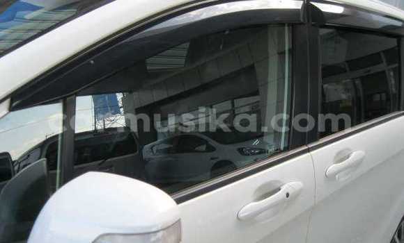 Nunua Ilio tumika Honda Freed Nyeupe Gari ndani ya Beitbridge nchini Matabeleland Kusini Nunua Ilio tumika Honda Freed Nyeupe Gari ndani ya Beitbridge nchini Matabeleland Kusini