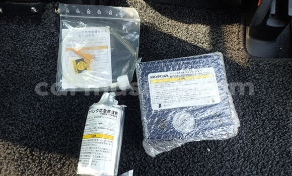 Tenga Tsaru Honda Freed Chena Mota in Beitbridge in Matabeleland South Tenga Tsaru Honda Freed Chena Mota in Beitbridge in Matabeleland South