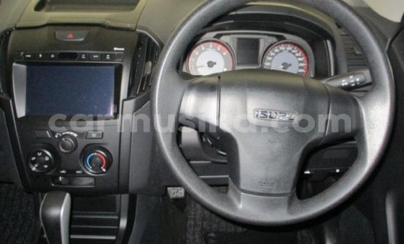 Tenga Tsaru Isuzu D–MAX Chena Mota in Beitbridge in Matabeleland South Tenga Tsaru Isuzu D–MAX Chena Mota in Beitbridge in Matabeleland South