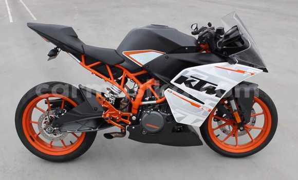 Nunua Ilio tumika KTM RC Nyekundu Bike ndani ya Kwekwe nchini Midlands