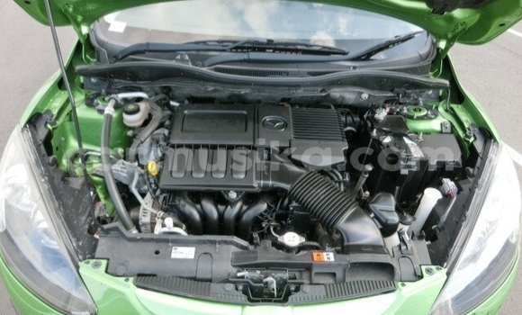 Acheter Occasion Voiture Mazda Demio Vert à Beitbridge, Matabeleland South Acheter Occasion Voiture Mazda Demio Vert à Beitbridge, Matabeleland South