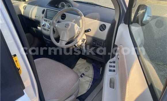 Acheter Occasion Voiture Toyota Sienta Gris à Beitbridge, Matabeleland South Acheter Occasion Voiture Toyota Sienta Gris à Beitbridge, Matabeleland South