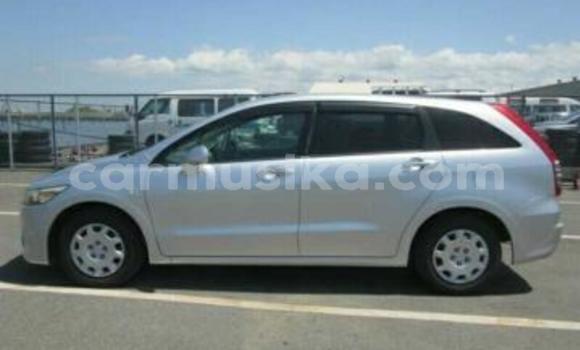 Buy Used Honda Stream Silver Car in Beitbridge in Matabeleland South