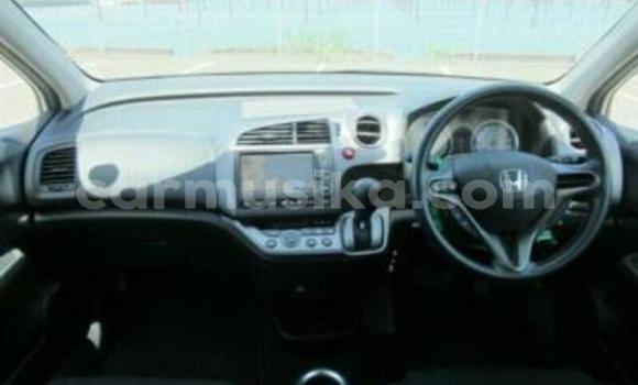 Tenga Tsaru Honda Stream Sirivha Mota in Beitbridge in Matabeleland South Tenga Tsaru Honda Stream Sirivha Mota in Beitbridge in Matabeleland South