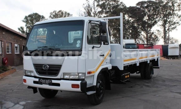 Acheter Occasion Voiture Nissan 300ZX Blanc à Bulawayo, Bulawayo Acheter Occasion Voiture Nissan 300ZX Blanc à Bulawayo, Bulawayo