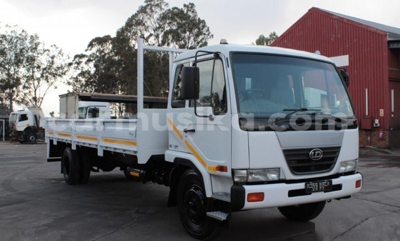 Acheter Occasion Voiture Nissan 300ZX Blanc à Bulawayo, Bulawayo Acheter Occasion Voiture Nissan 300ZX Blanc à Bulawayo, Bulawayo