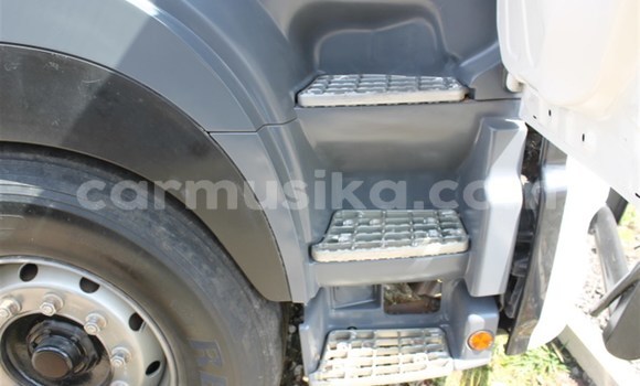 Acheter Occasion Utilitaire Hino 300 Series Blanc à Bulawayo, Bulawayo Acheter Occasion Utilitaire Hino 300 Series Blanc à Bulawayo, Bulawayo