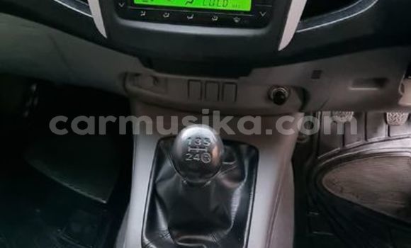 Acheter Occasion Voiture Toyota Hilux Blanc à Beitbridge, Matabeleland South Acheter Occasion Voiture Toyota Hilux Blanc à Beitbridge, Matabeleland South