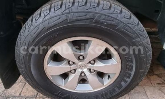 Acheter Occasion Voiture Toyota Hilux Blanc à Beitbridge, Matabeleland South Acheter Occasion Voiture Toyota Hilux Blanc à Beitbridge, Matabeleland South