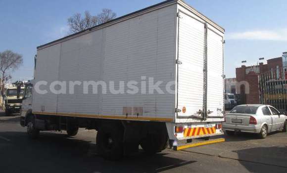 Acheter Occasion Voiture Mercedes‒Benz W29 Gris à Beitbridge, Matabeleland South Acheter Occasion Voiture Mercedes‒Benz W29 Gris à Beitbridge, Matabeleland South