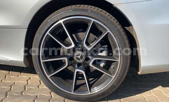 Nunua Ilio tumika Mercedes‒Benz C-klasse AMG Fedha Gari ndani ya Beitbridge nchini Matabeleland Kusini Nunua Ilio tumika Mercedes‒Benz C-klasse AMG Fedha Gari ndani ya Beitbridge nchini Matabeleland Kusini