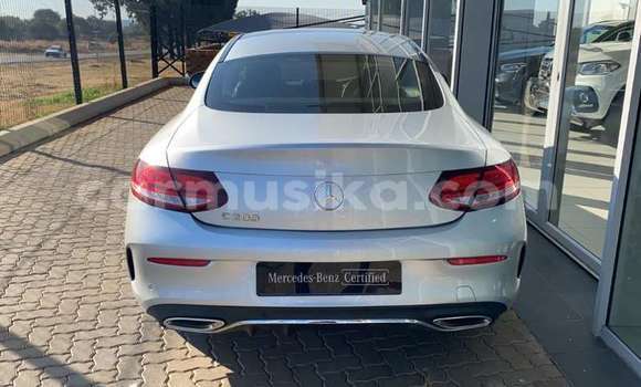 Nunua Ilio tumika Mercedes‒Benz C-klasse AMG Fedha Gari ndani ya Beitbridge nchini Matabeleland Kusini Nunua Ilio tumika Mercedes‒Benz C-klasse AMG Fedha Gari ndani ya Beitbridge nchini Matabeleland Kusini