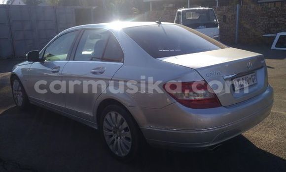 Buy Used Mercedes-Benz C-Classe Silver Car in Beitbridge in Matabeleland South Buy Used Mercedes-Benz C-Classe Silver Car in Beitbridge in Matabeleland South