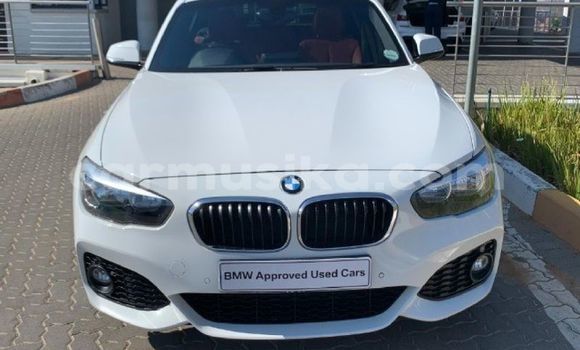 Buy Used BMW 1-Series White Car in Beitbridge in Matabeleland South Buy Used BMW 1-Series White Car in Beitbridge in Matabeleland South