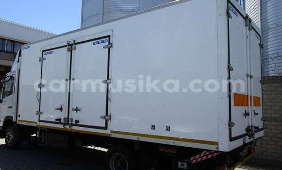 Buy Used Nissan UD White Truck in Beitbridge in Matabeleland South Buy Used Nissan UD White Truck in Beitbridge in Matabeleland South