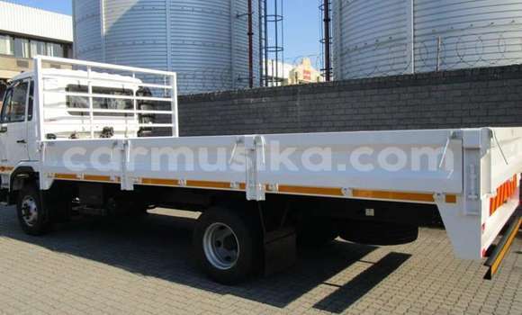 Tenga Tsaru Nissan UD Chena Rori in Beitbridge in Matabeleland South Tenga Tsaru Nissan UD Chena Rori in Beitbridge in Matabeleland South