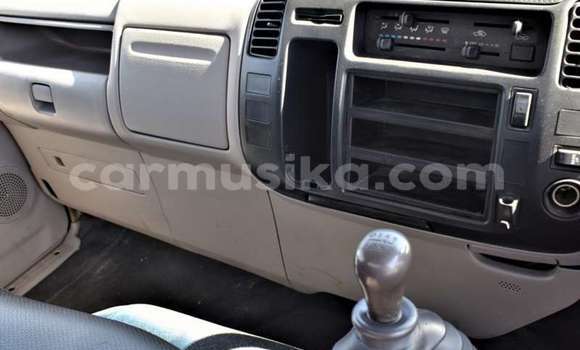 Tenga Tsaru Hino 300 Series Chena Rori in Beitbridge in Matabeleland South Tenga Tsaru Hino 300 Series Chena Rori in Beitbridge in Matabeleland South