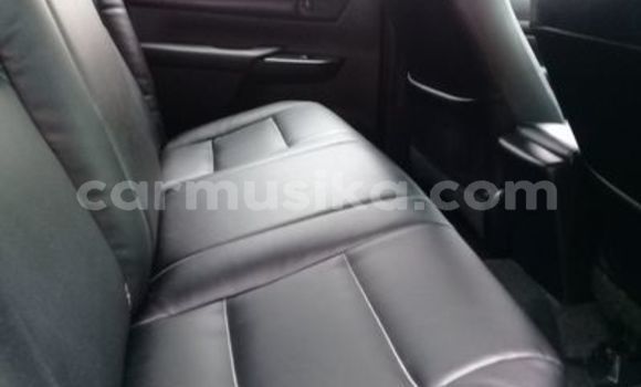 Buy Used Toyota Hilux White Car in Beitbridge in Matabeleland South Buy Used Toyota Hilux White Car in Beitbridge in Matabeleland South