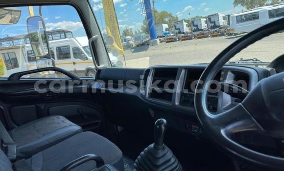 Buy Used Hino Ranger White Truck in Beitbridge in Matabeleland South Buy Used Hino Ranger White Truck in Beitbridge in Matabeleland South