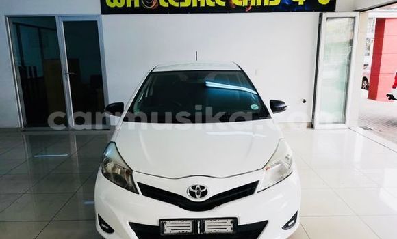 Nunua Ilio tumika Toyota Yaris Nyeupe Gari ndani ya Beitbridge nchini Matabeleland Kusini Nunua Ilio tumika Toyota Yaris Nyeupe Gari ndani ya Beitbridge nchini Matabeleland Kusini
