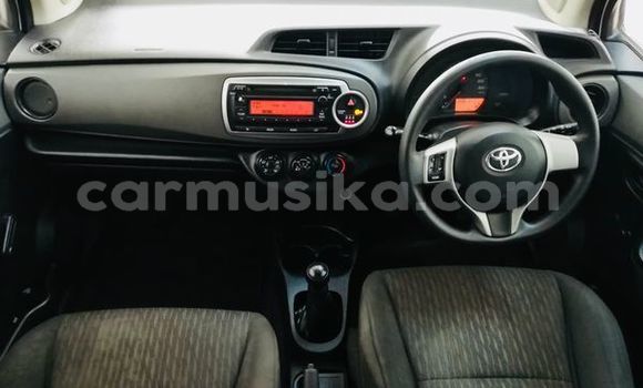 Nunua Ilio tumika Toyota Yaris Nyeupe Gari ndani ya Beitbridge nchini Matabeleland Kusini Nunua Ilio tumika Toyota Yaris Nyeupe Gari ndani ya Beitbridge nchini Matabeleland Kusini