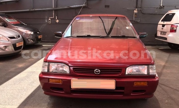 Nunua Ilio tumika Mazda 323 Nyekundu Gari ndani ya Beitbridge nchini Matabeleland Kusini Nunua Ilio tumika Mazda 323 Nyekundu Gari ndani ya Beitbridge nchini Matabeleland Kusini