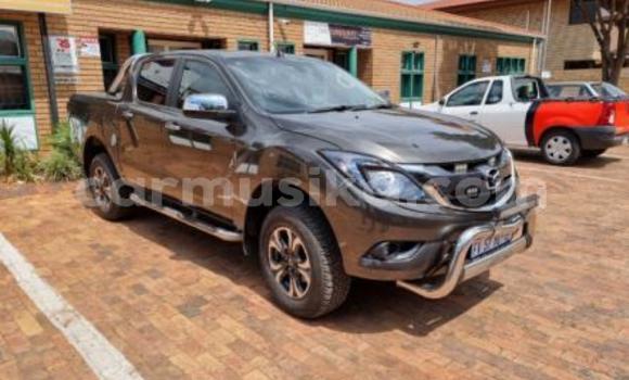 Nunua Ilio tumika Mazda BT-50 Fedha Gari ndani ya Beitbridge nchini Matabeleland Kusini Nunua Ilio tumika Mazda BT-50 Fedha Gari ndani ya Beitbridge nchini Matabeleland Kusini