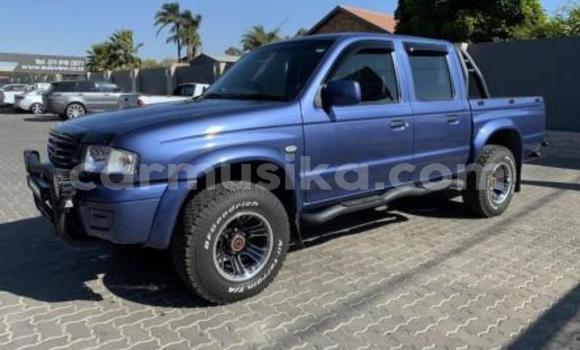 Buy Used Mazda BT-50 Blue Car in Beitbridge in Matabeleland South