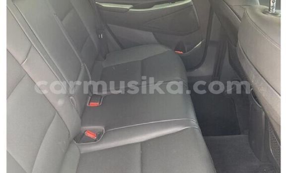 Acheter Occasion Voiture Hyundai Tucson Blanc à Beitbridge, Matabeleland South Acheter Occasion Voiture Hyundai Tucson Blanc à Beitbridge, Matabeleland South