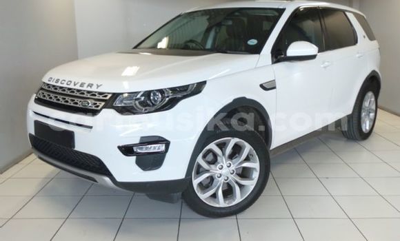 Buy Used Land Rover Discovery Sport White Car in Beitbridge in Matabeleland South