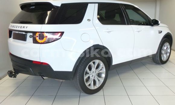 Acheter Occasion Voiture Land Rover Discovery Sport Blanc à Beitbridge, Matabeleland South Acheter Occasion Voiture Land Rover Discovery Sport Blanc à Beitbridge, Matabeleland South