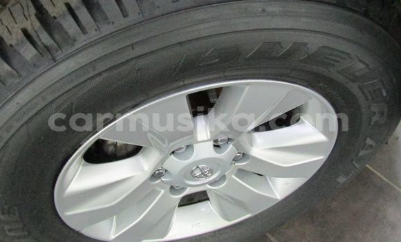 Acheter Occasion Voiture Toyota Hilux Blanc à Beitbridge, Matabeleland South Acheter Occasion Voiture Toyota Hilux Blanc à Beitbridge, Matabeleland South