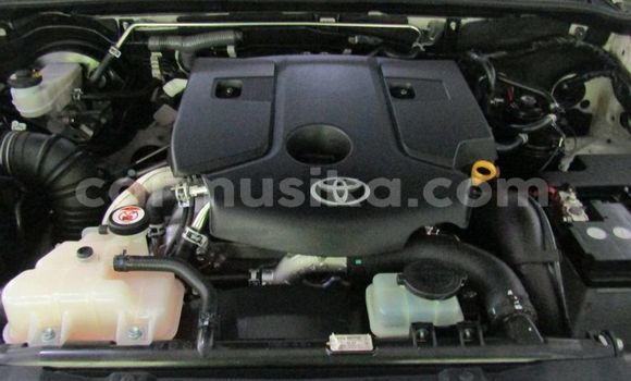 Acheter Occasion Voiture Toyota Hilux Blanc à Beitbridge, Matabeleland South Acheter Occasion Voiture Toyota Hilux Blanc à Beitbridge, Matabeleland South