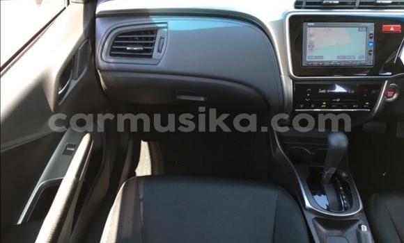 Acheter Occasion Voiture Honda Grace Gris à Beitbridge, Matabeleland South Acheter Occasion Voiture Honda Grace Gris à Beitbridge, Matabeleland South