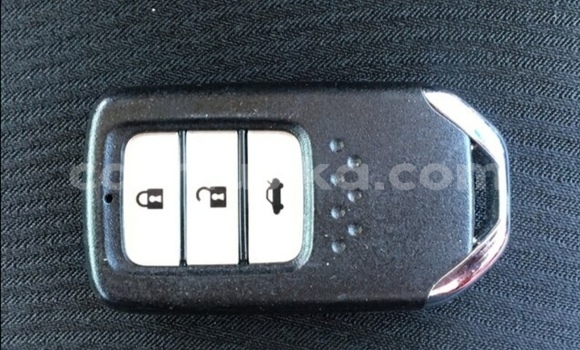 Acheter Occasion Voiture Honda Grace Gris à Beitbridge, Matabeleland South Acheter Occasion Voiture Honda Grace Gris à Beitbridge, Matabeleland South