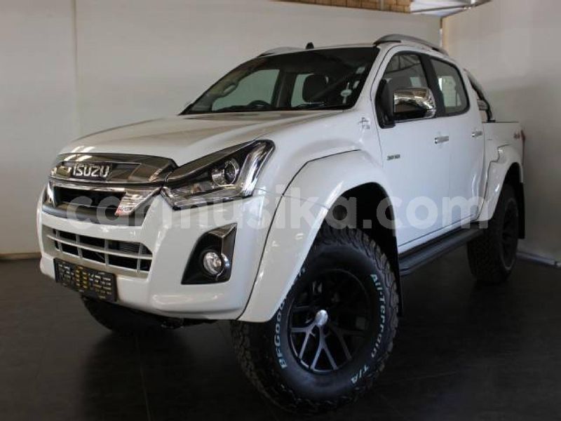 Big with watermark toyota hilux matabeleland south beitbridge 22754